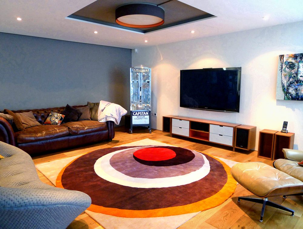 Mid_Century_Modern_ieal_Living_Room_Rugs